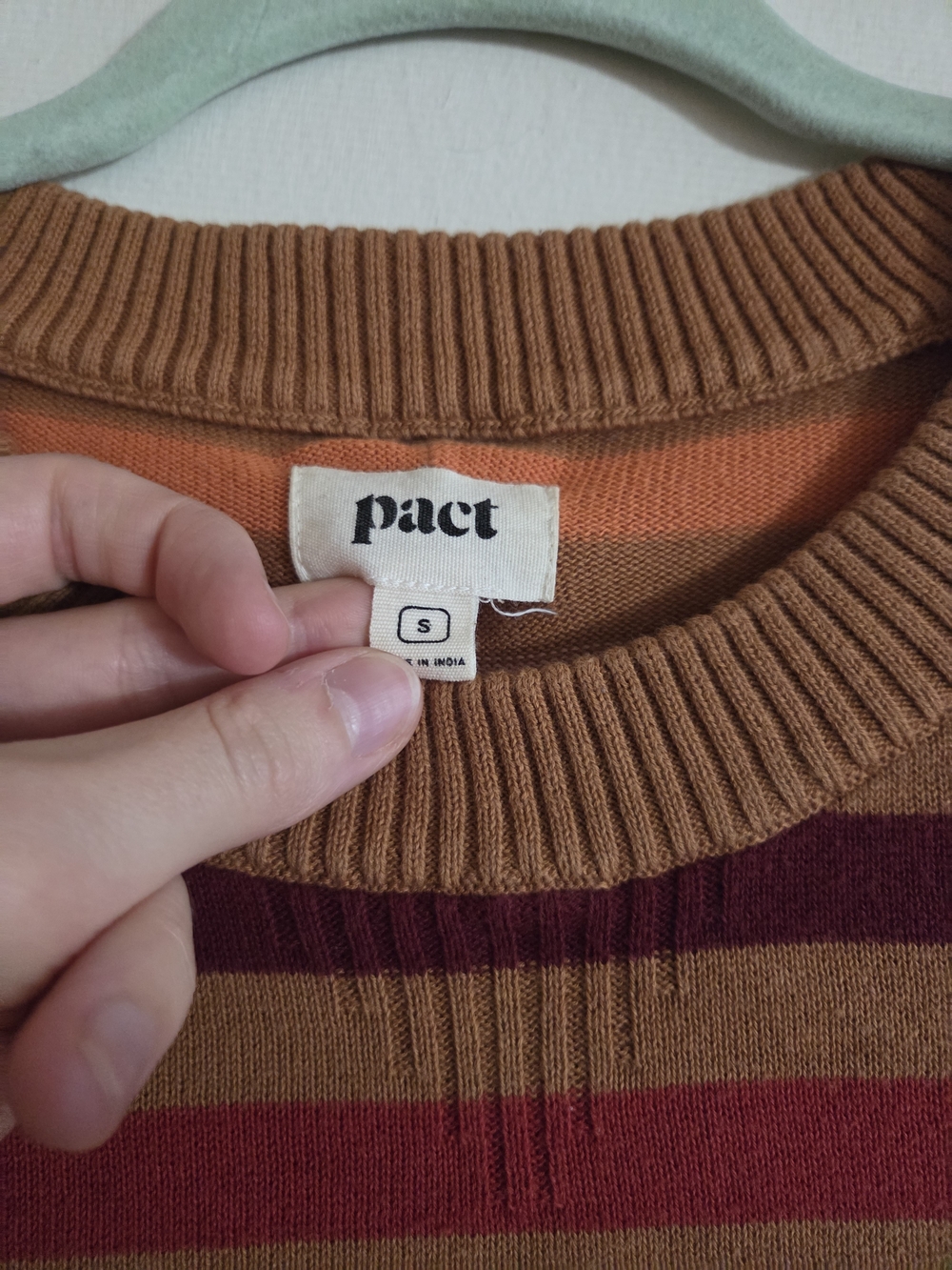 Fall Sweater Bundle! - Picture 9 of 12